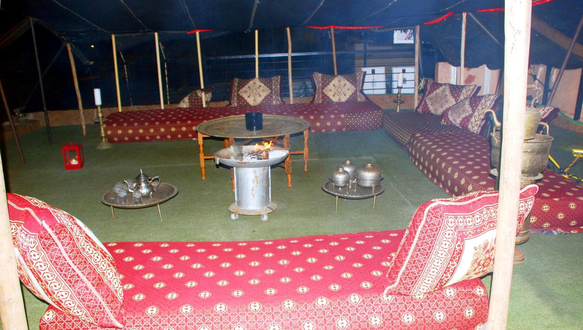 Dar Lghzal Special Offer In Rabat Winner Of Guest Experience 2025 Awards Traditional Sahrawi And Berber Privative Villa With Swimming Pool Jacuzzi Sea View And On Site Restaurant Ideal For Family And Groups In Rabat'S Center No Car Required ภายนอก รูปภาพ