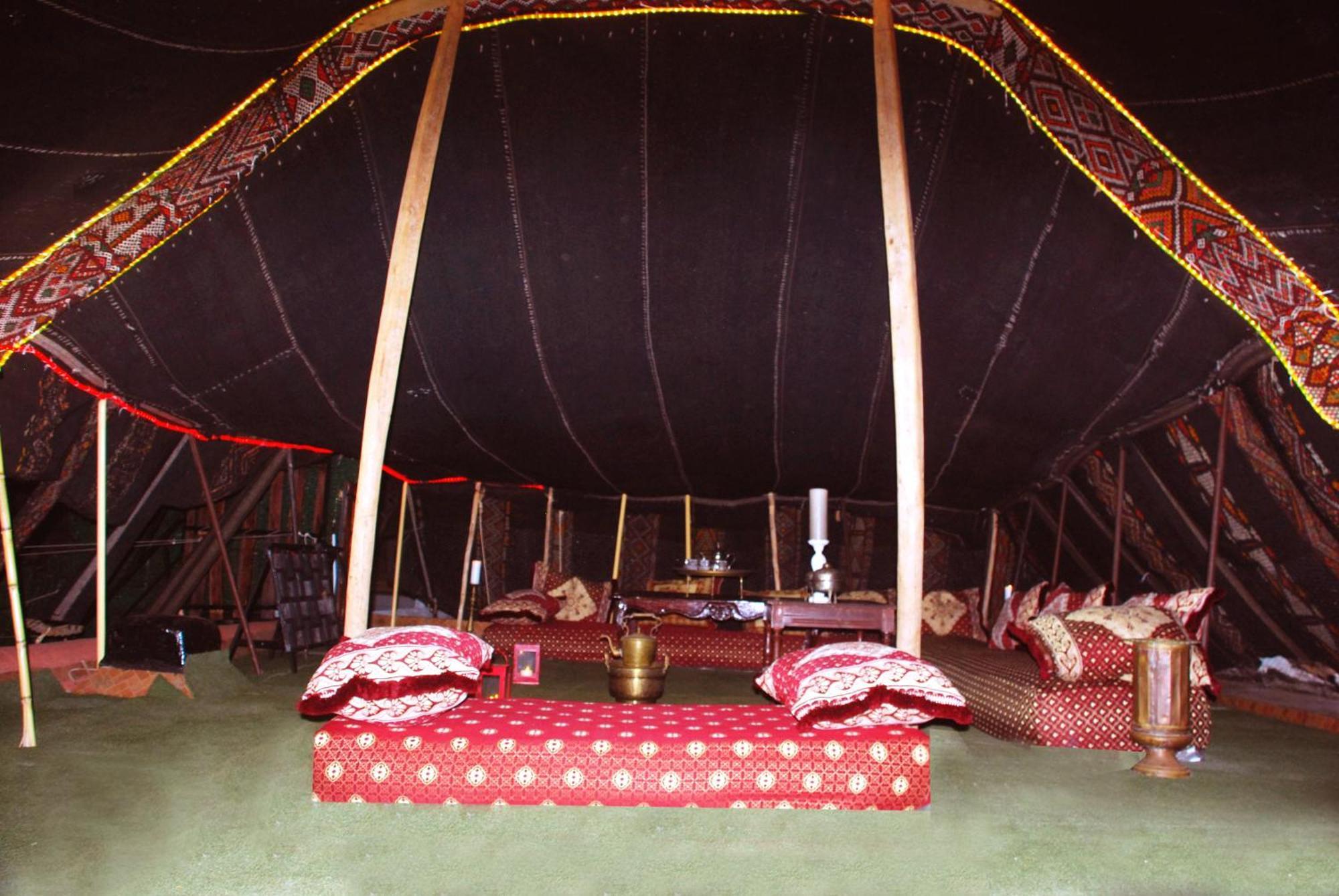 Dar Lghzal Special Offer In Rabat Winner Of Guest Experience 2025 Awards Traditional Sahrawi And Berber Privative Villa With Swimming Pool Jacuzzi Sea View And On Site Restaurant Ideal For Family And Groups In Rabat'S Center No Car Required ภายนอก รูปภาพ